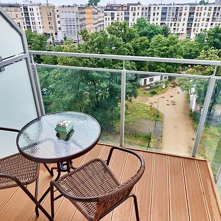Pulaskiego By Renters Apartment *
