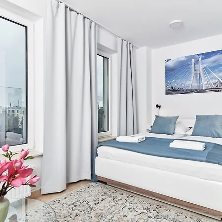 Pulaskiego By Renters Apartman
